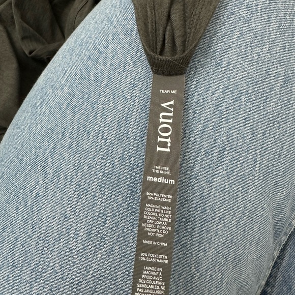 Vuori All Day Romper Size Medium - Charcoal Grey - Picture 5 of 5